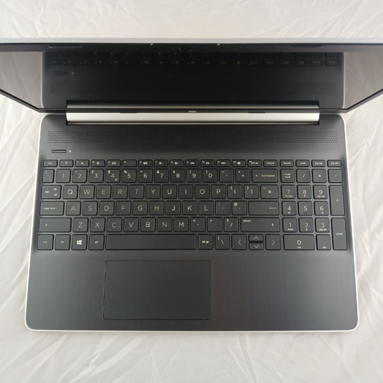 Refurbished HP 15S-FQ1XXX Core i5-1035G4 4GB RAM 128GB SSD 15.3 Inch Windows 11 Home Laptop