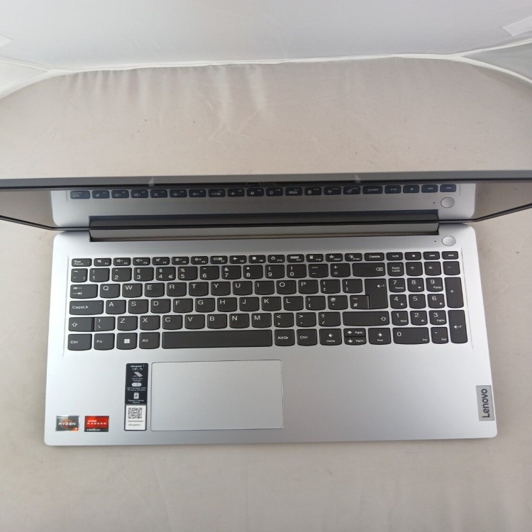 Refurbished Lenovo IdeaPad 1 15ADA7 Ryzen 7 3700U 8GB RAM 512GB SSD 15.6 Inch Windows 11 Laptop
