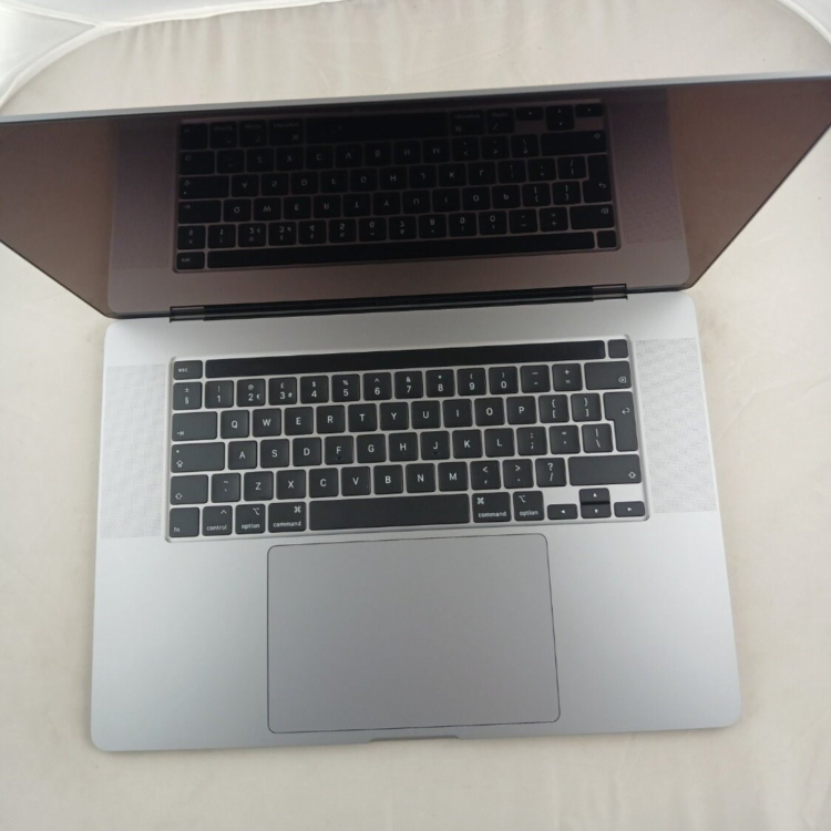 Refurbished Apple Macbook Pro 16 Inch Core i7 32GB RAM 512GB SSD 2019 macOS Sequoia