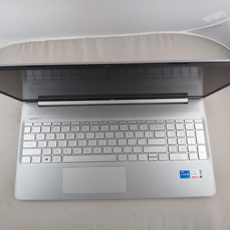 Refurbished HP 15S-FQ2XXX Core i5-1135G7 8GB RAM 512GB SSD 15.6 Inch Windows 11 Home Laptop