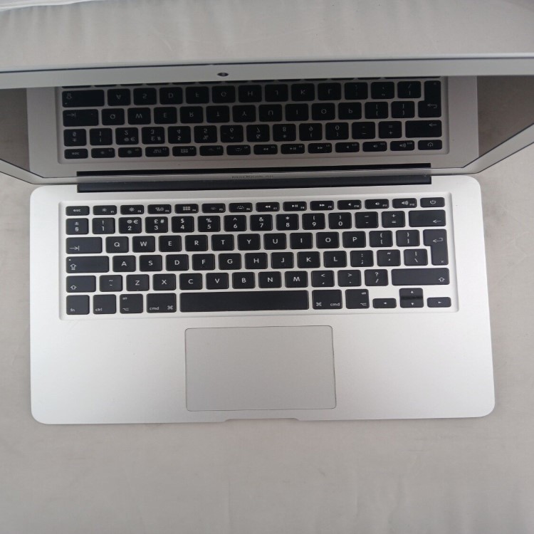 Refurbished Apple Macbook Air 13 Inch Core i5 8GB RAM 256GB SSD 2017 macOS Sierra