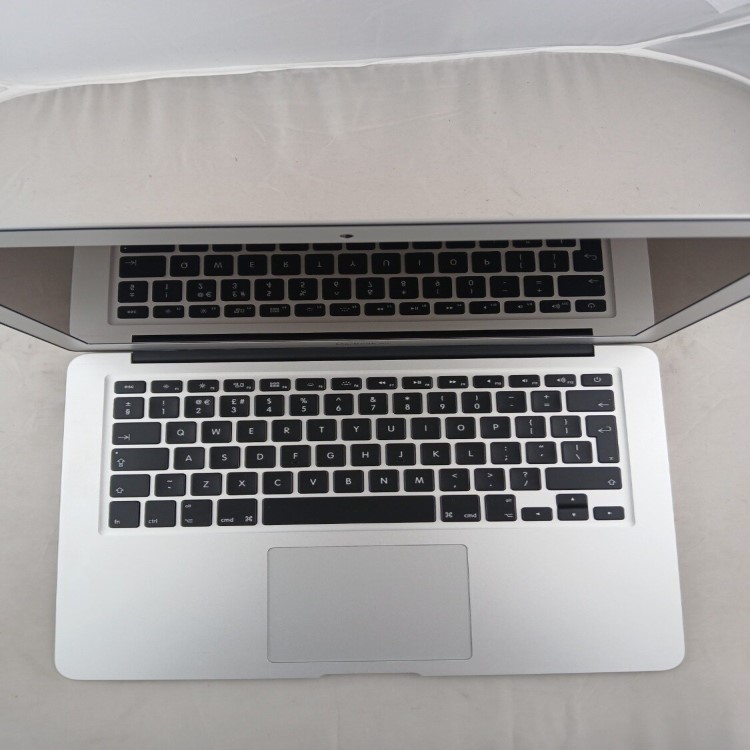 Refurbished Apple MacBook Air 13 Inch Core i5 8GB RAM 128GB SSD 2017 macOS Monterey