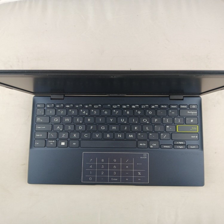 Refurbished ASUS Vivobook E210MAB Intel Celeron N4020 4GB RAM 64GB eMMC 11.6 Inch Windows 11 Laptop