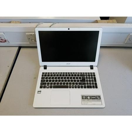 Refurbished Acer Aspire ES1-523 AMD E1-7010 4GB 500GB 15.6 Inch Windows 10 Laptop