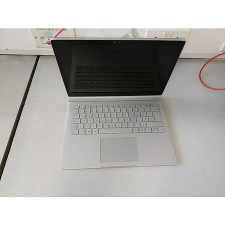 Refurbished Microsoft Surface Book Core i7-6600U 8GB 256GB 13.5 Inch Windows 10 Laptop