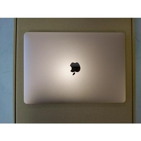 Refurbished Apple Macbook Air 13.3" M1 8GB 256GB SSD - 2020