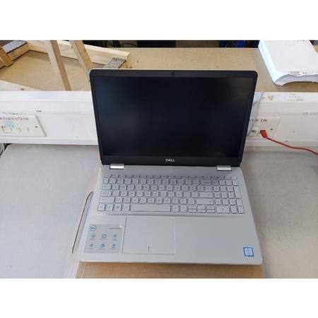 Refurbished Dell Inspiron 5583 Core i7-8565U 8GB RAM 256GB SSD 15.6 Inch Windows 10 Laptop
