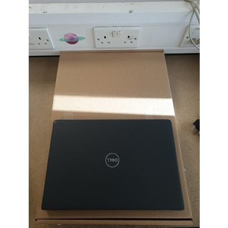 Refurbished Dell Latitude 3410 Core i5-10210U 8GB RAM 256GB SSD 14 Inch Windows 10 Laptop