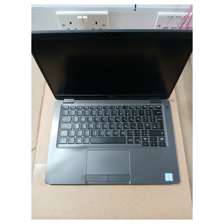 Refurbished Dell Latitude 5300 Core i3-8145U 8GB RAM 128GB SSD 13.3 Inch Windows 10 Laptop