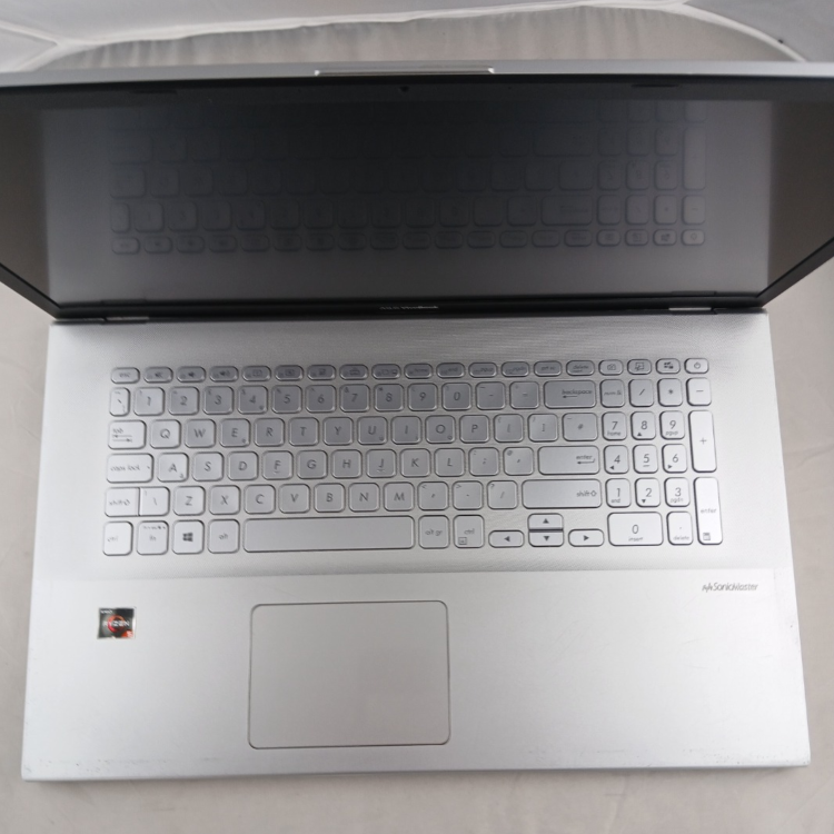 Refurbished ASUS Vivobook X712DA Ryzen 5 3500U 8GB RAM 1TB HDD 17.3 Inch Windows 11 Laptop