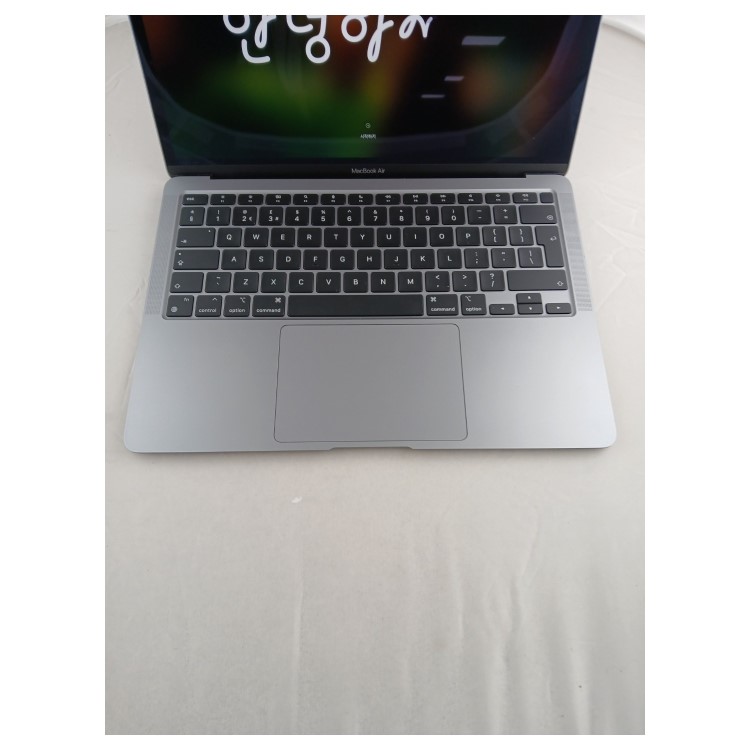 Refurbished Apple Macbook Air Apple M1 13 Inch 8GB RAM 256GB SSD 2020