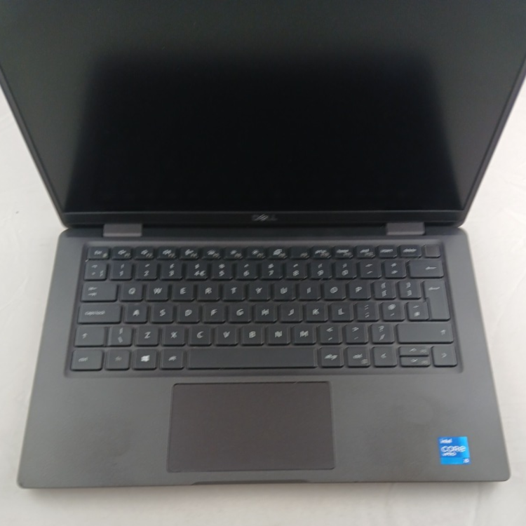 Refurbished Dell Latitude 7320 Core i5-1145G7 16GB RAM 256GB SSD 13.3 Inch Windows 11 Home Laptop