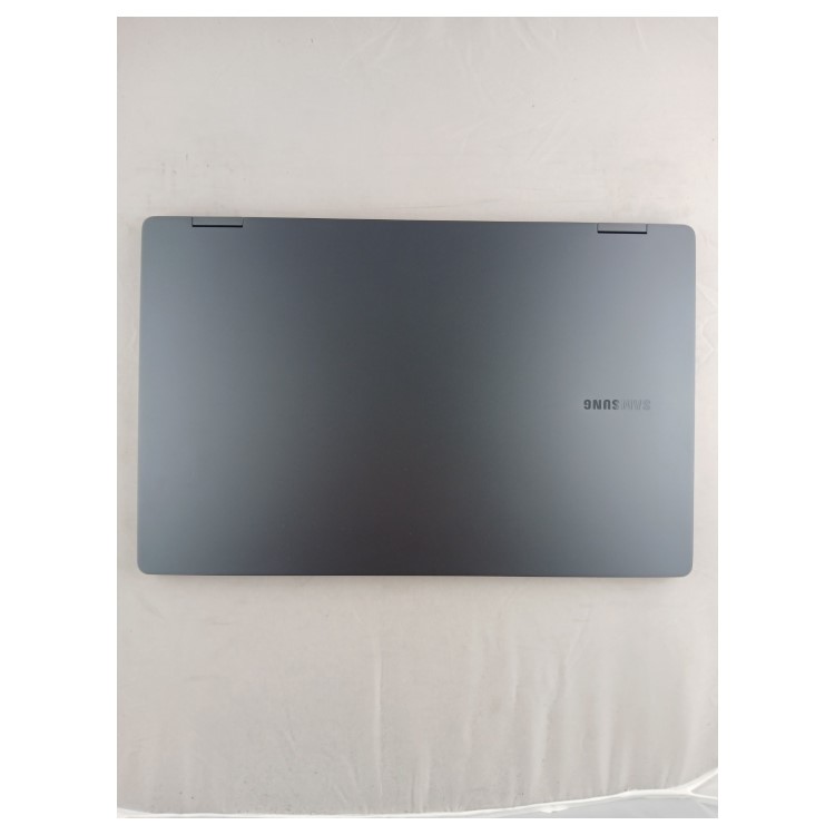 Refurbished Samsung 750QFG Core i5-1340P 8GB RAM 256GB SSD 15.6 Inch Windows 11 Home Laptop