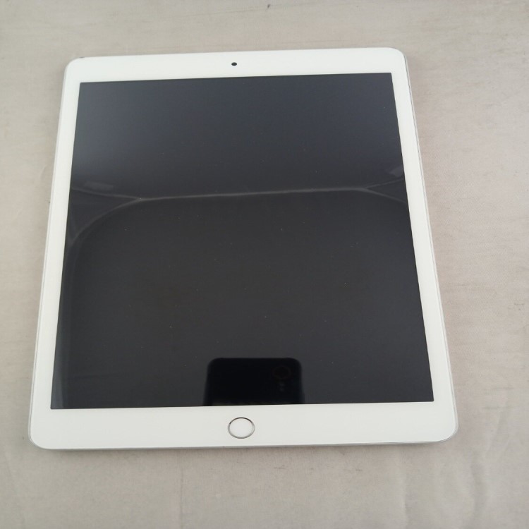 Refurbished Apple iPad 8th gen 2020 10.2" Silver 32GB Wi-Fi Tablet 