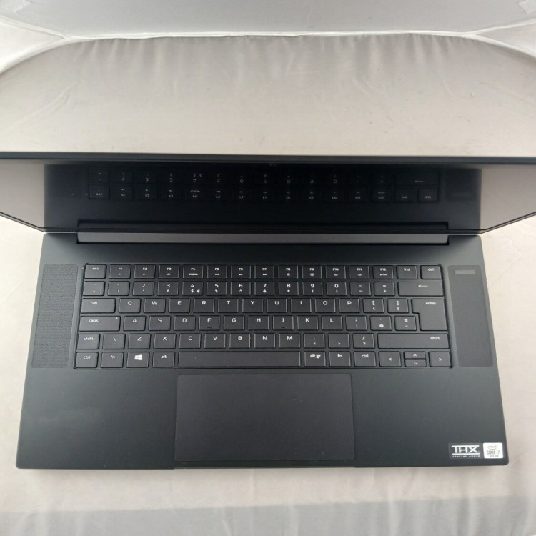 Refurbished Razer Blade 15 RZ09-0369 Core i7-10750H 16GB RAM 512GB SSD RTX 3060 15.6 Inch Windows 11 Home Gaming Laptop