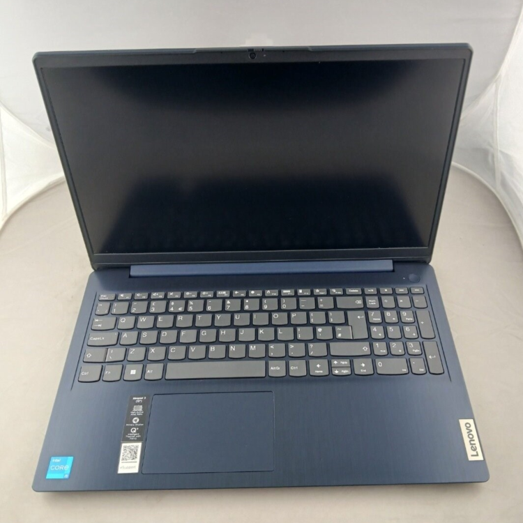 Refurbished Lenovo IdeaPad 3 15ITL6 Core i5-1135G7 8GB RAM 512GB SSD 15.6 Inch Windows 11 Home Laptop