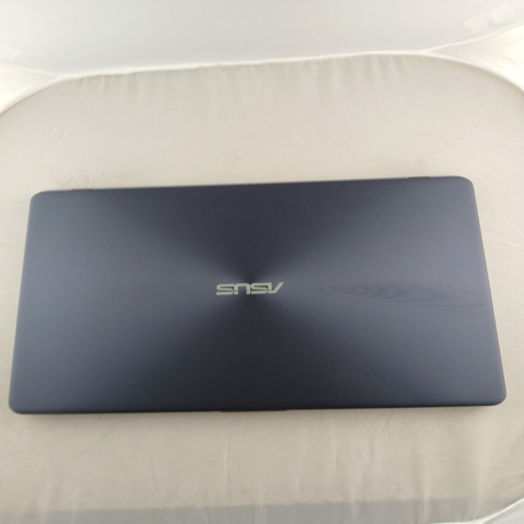 Refurbished ASUS Vivobook X705MAR Intel Celeron N4020 8GB RAM 256GB SSD 17.1 Inch Windows 11 Laptop