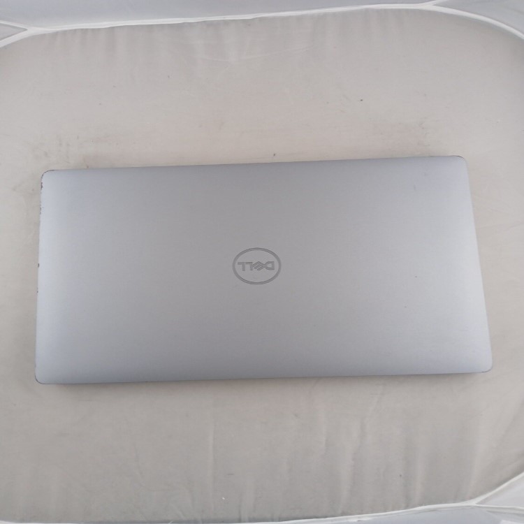Refurbished Dell Latitude 5510 Core i5-10210U 8GB RAM 256GB SSD 15.6 Inch Windows 11 Home Laptop