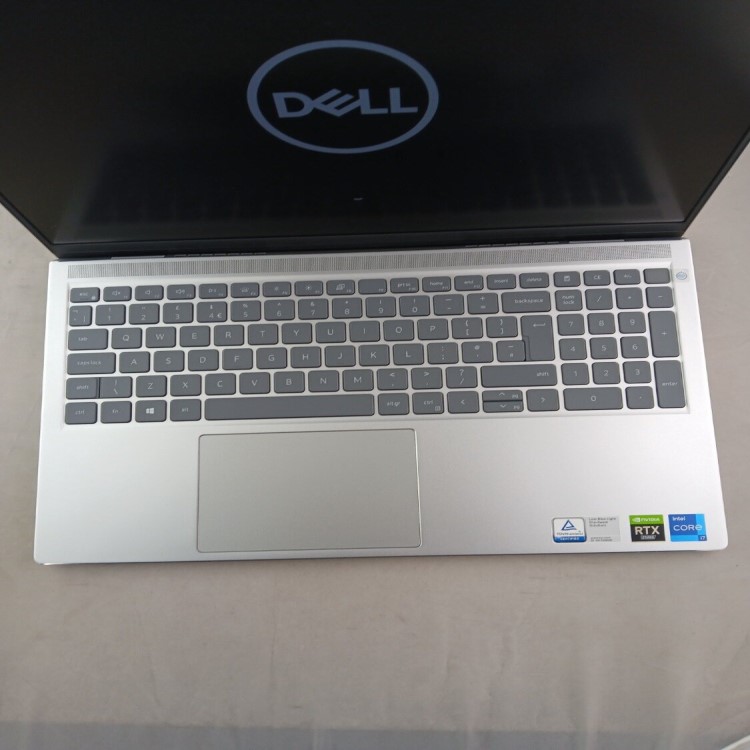 Refurbished Dell Inspiron 15 7510 Core i7-11800H 16GB RAM 512GB SSD 15.6 Inch Windows 11 Home Laptop