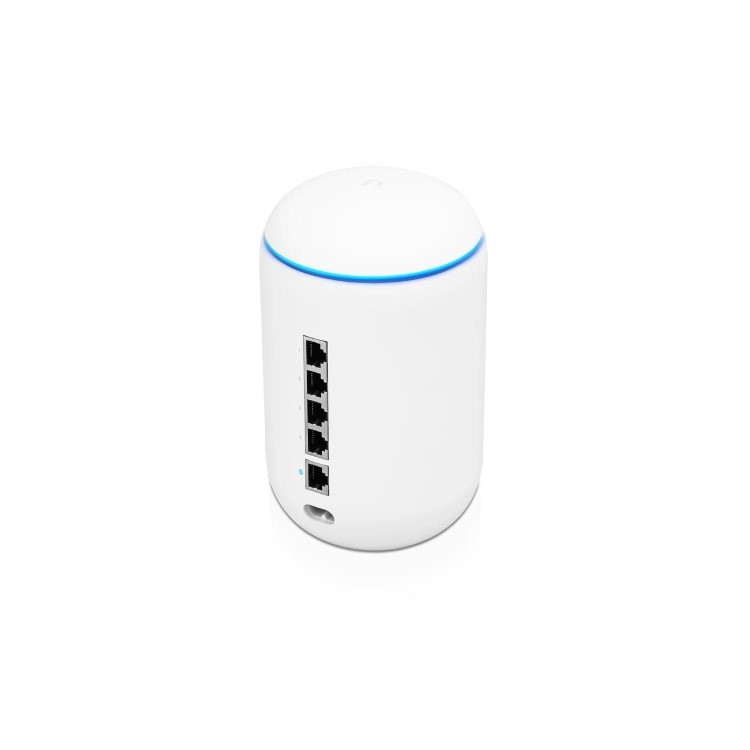 Ubiquiti UniFi Dream Machine All-in-One Device with Access Point Switch & Security Gateway