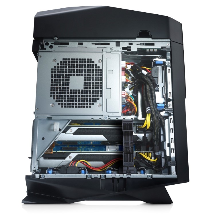 Alienware Aurora R7 Core i7-8700 16GB 1TB GeForce GTX 1070 8GB Windows 10 Gaming PC