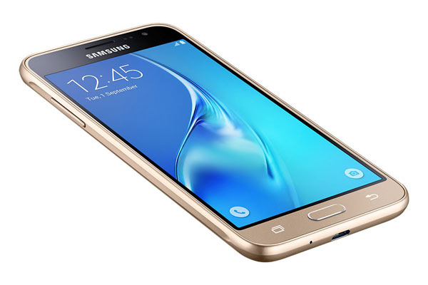 Samsung Galaxy J3 stunning 5-inch HD screen