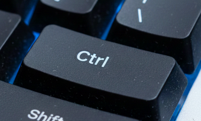 SmartKVM: for easily switching between sources.