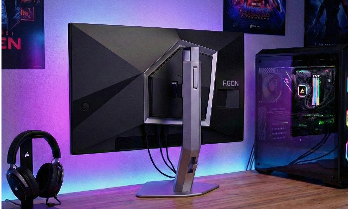 Comprehensive Gaming Connectivity and Features